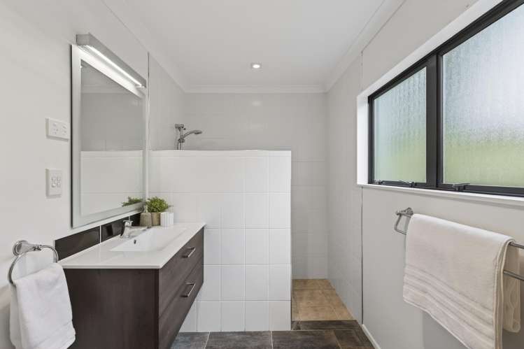 327 Awai Road Bell Block_16