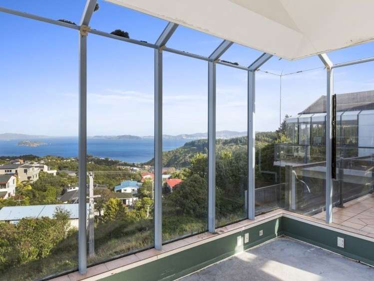 8 Titiro Moana Road Korokoro_11