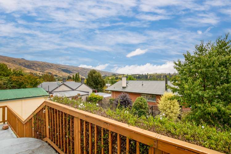 30 Branxholm Street Roxburgh_11