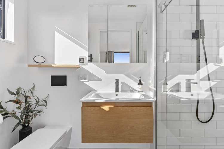 1 Glen Dene Crescent Wanaka_9