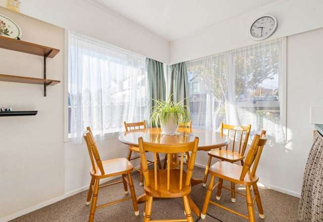2/39 Ashdown Place Pahurehure_4