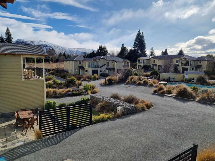 22/1 Beauchamp Place Lake Tekapo_22