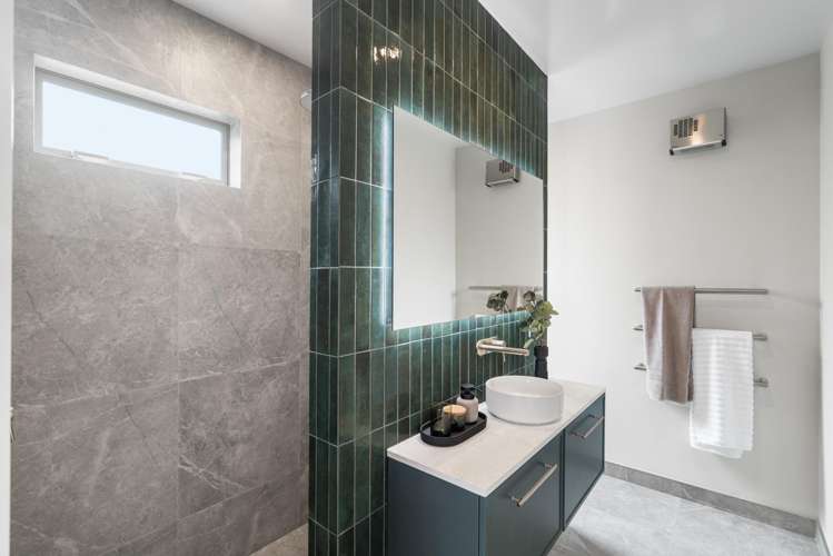 8 Treedale Street Belfast_23