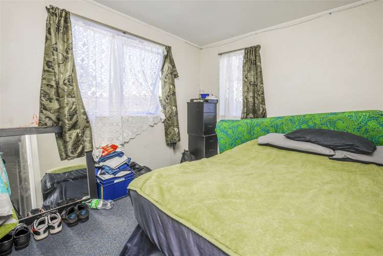3/10 Penion Drive Flat Bush_5