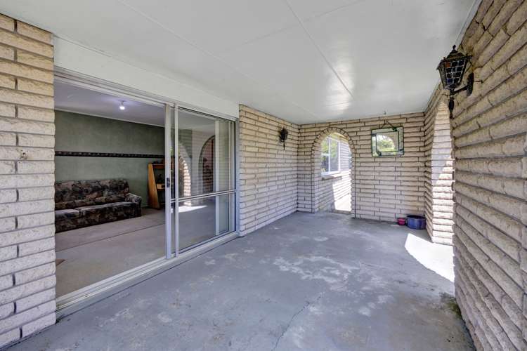 40 High Street East Waitara_21