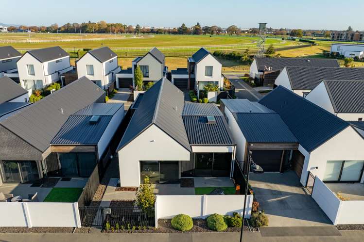 17 Horoeka Street Avonhead_15