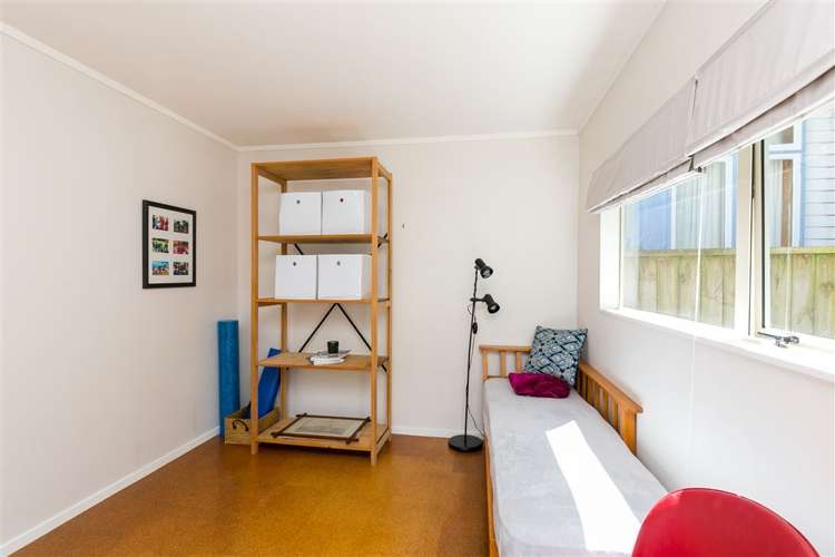 6 Murray Street Island Bay_10