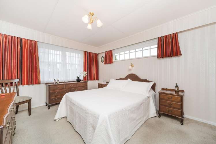 30 Lockhart Avenue Milson_13