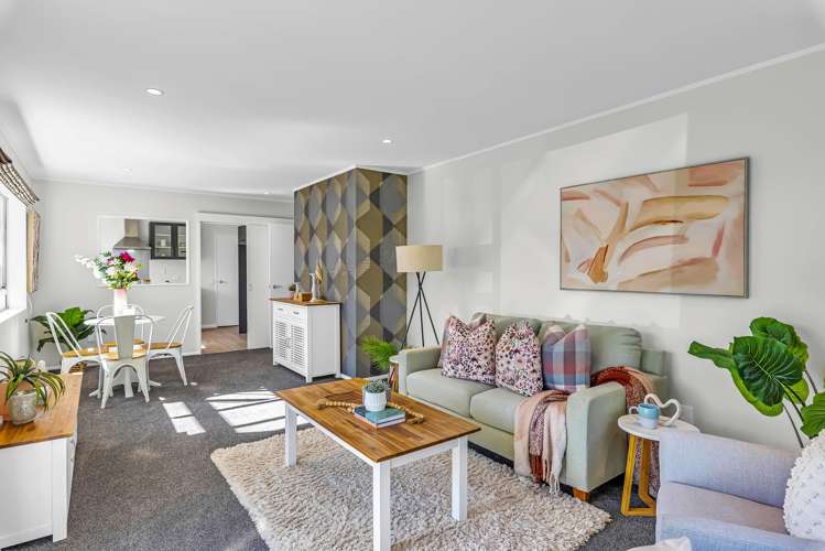 2/32 Hurley Road Paraparaumu Beach_0