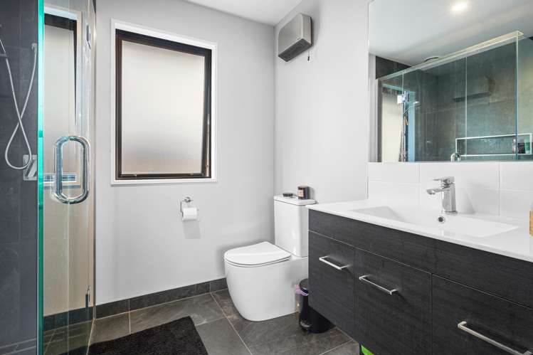 19 Henshaw Street Woodend_10