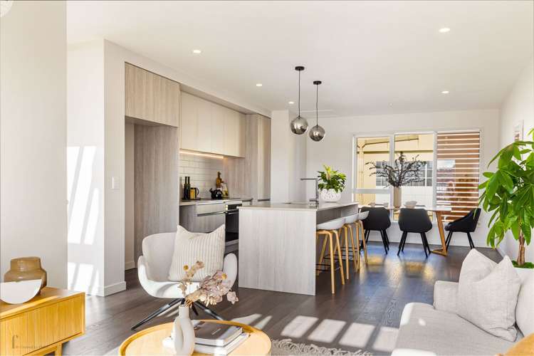 7/27b Hudson Bay Road Hobsonville_12