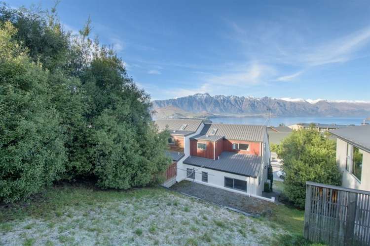 142a Fernhill Road Fernhill/Sunshine Bay_11