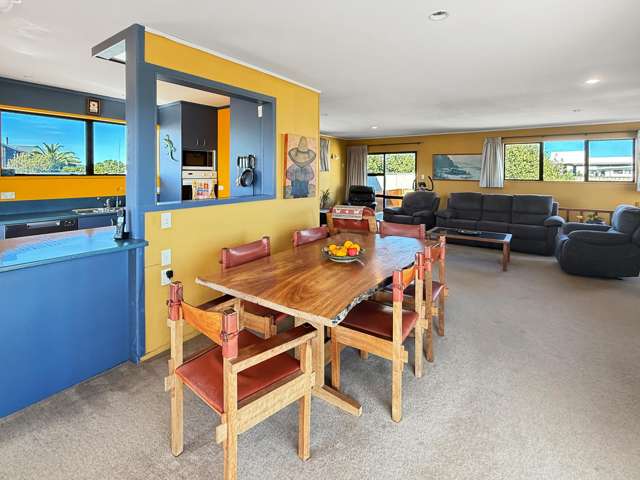 2/298 Ocean Road Ohope_2