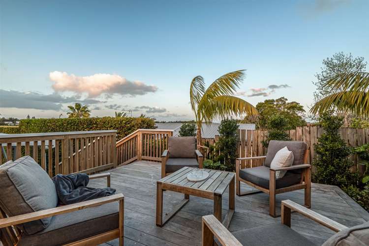 1/15 Ludlow Terrace Totara Vale_16