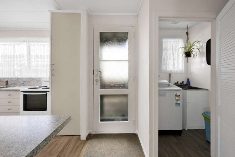 5 Iredale Road Hawera_14