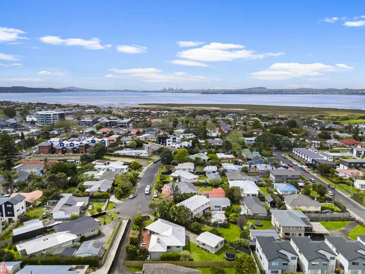 38 Graham Avenue Te Atatu Peninsula_15