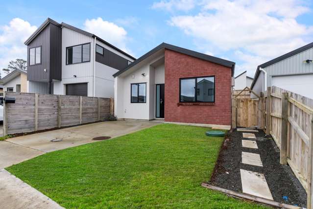 9 Puwha Street Massey_2