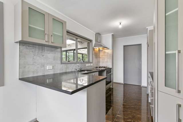 1/12 Park Estate Road Rosehill_3