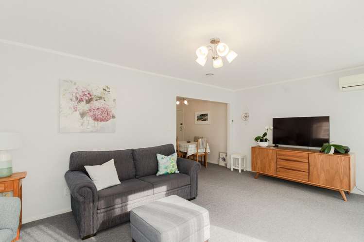 4/25 Moeller Street Taradale_6