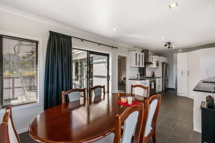 82 Racecourse Road Waiuku_9