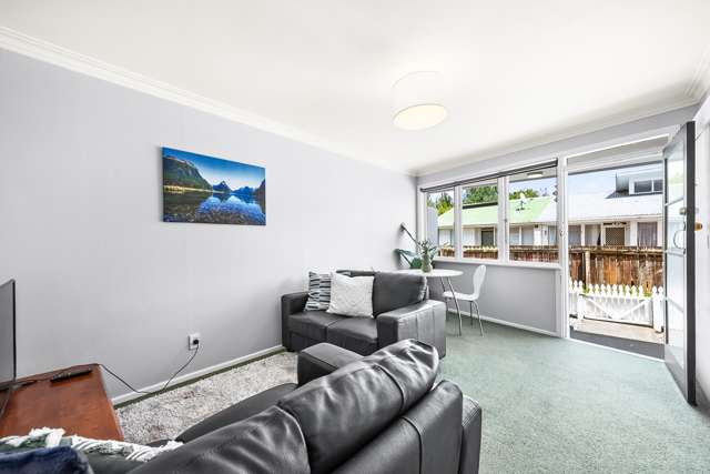 5/518 Fergusson Drive Trentham_2