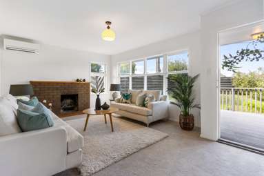 1/2 Elliott Avenue_1