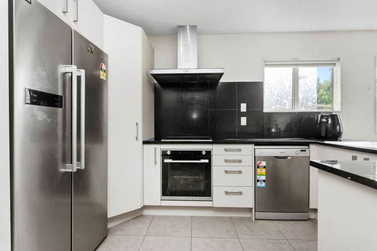 17/45a Swanson Road Henderson_8