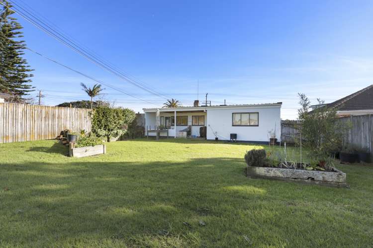 156 Titirangi Road New Lynn_8