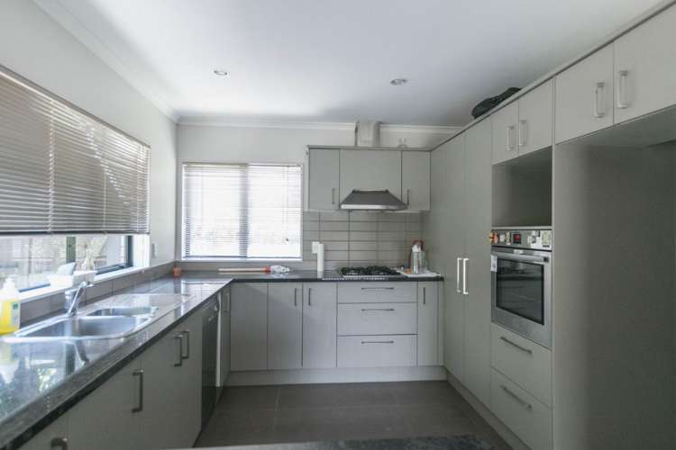 94 San Marino Drive West 11401_3