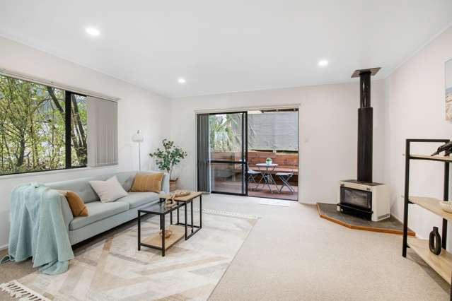 2/14 Valecrest Place Glenfield_2