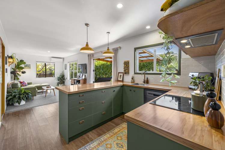 20 James Street Raglan_9