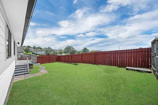 148 & 148A Solar Road Glen Eden_4