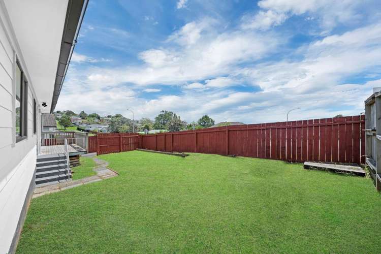 148 & 148A Solar Road Glen Eden_4