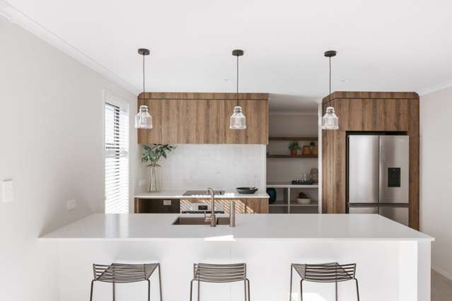 9 Makomako Crescent  Wharewaka_2