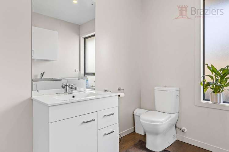 602 Worcester Street Linwood_11