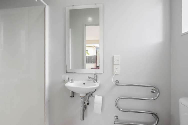 3 Titch Place Glen Eden_17