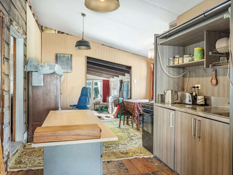 19 Milne Street Hunterville_13