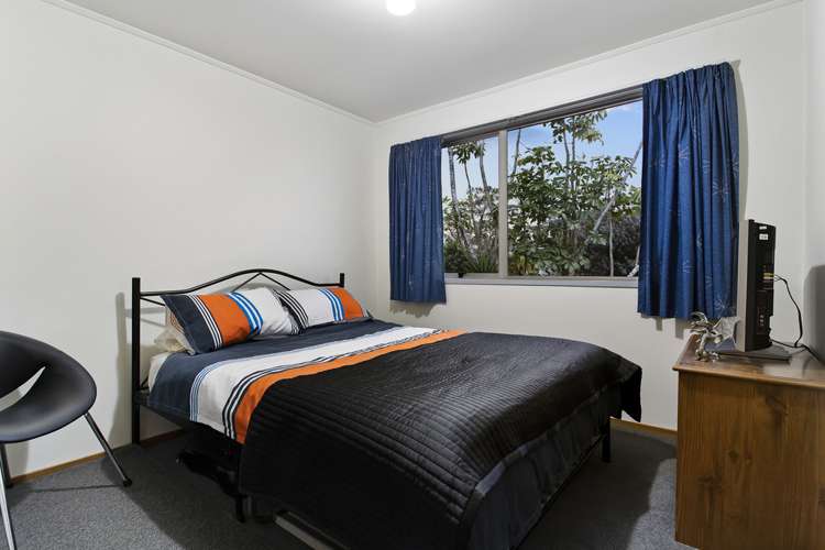 376 Roscommon Road Clendon Park_5