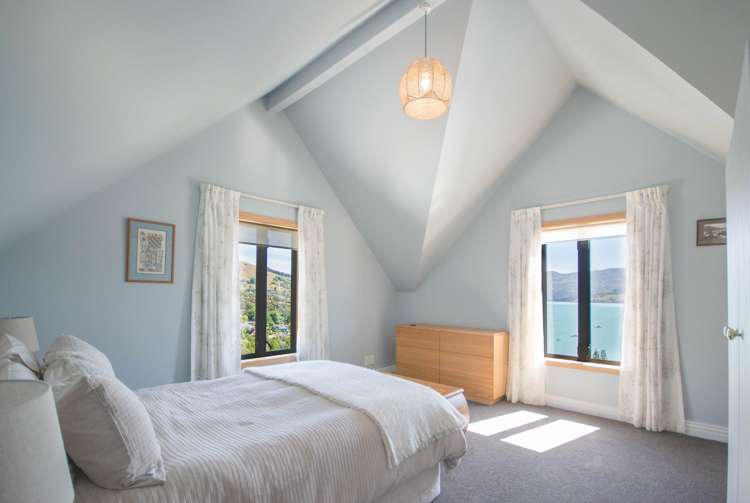 11 Settlers Hill Akaroa_26