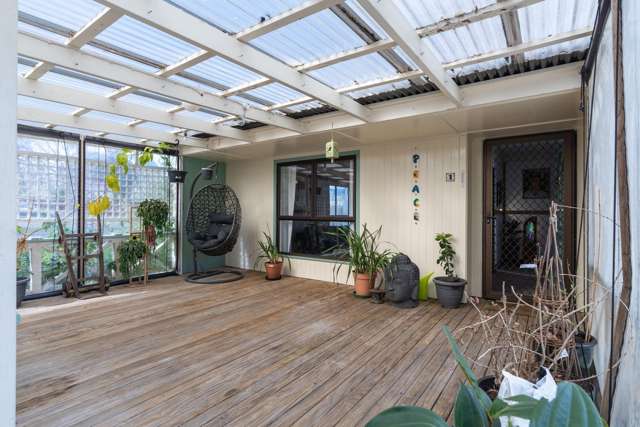 1 Vincent Drive Levin_1