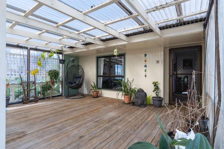 1 Vincent Drive Levin_1