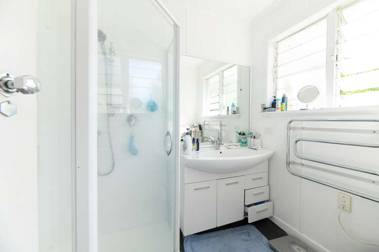 48 Rogan Street Mount Roskill_16