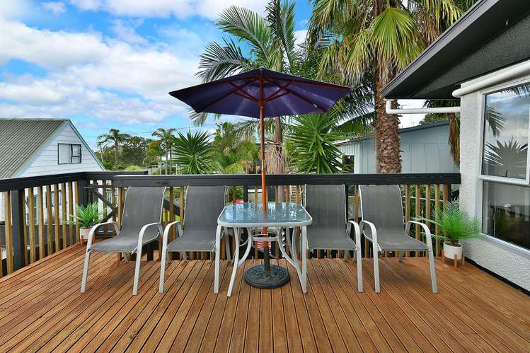 43 Pohutukawa Avenue Red Beach_14