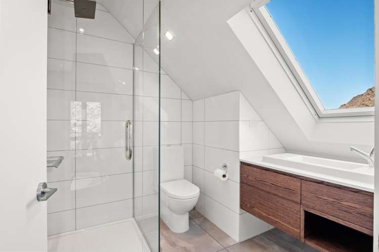 12 Crow's Nest Road Arthurs Point_19