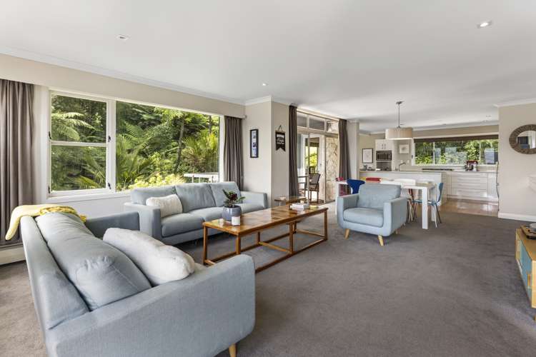 214 Whites Line East Waiwhetu_2