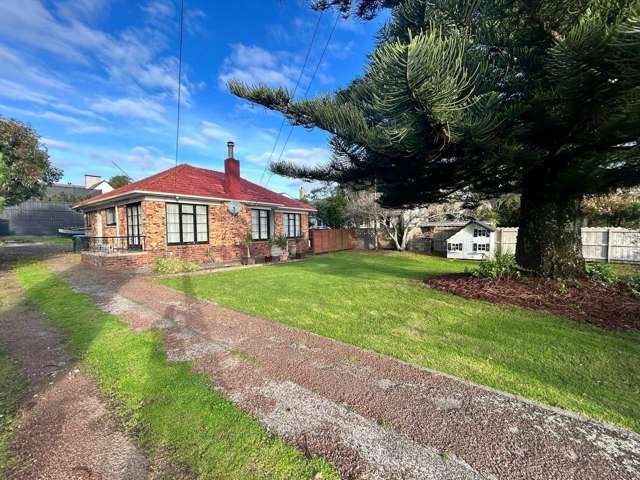 68 Stamford Park Road Mt Roskill_2