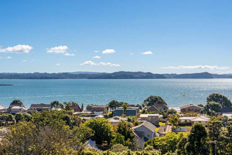 952B Whangaparaoa Road_4