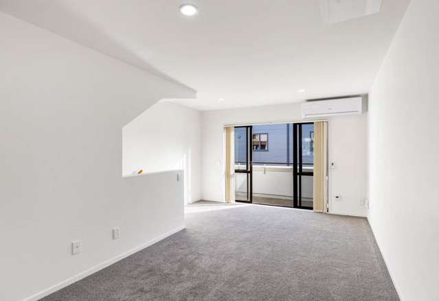 9/27 Rossmay Terrace Mt Eden_4