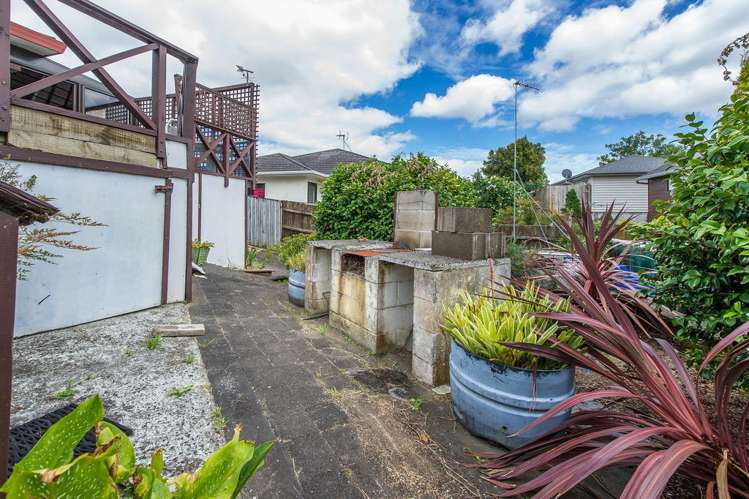 2/6 Motu Place Mount Wellington_17