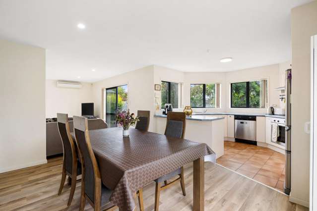 21 Becmead Drive Harewood_3